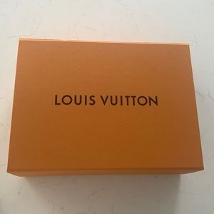Louis Vuitton Magnetic Box 13.5x10